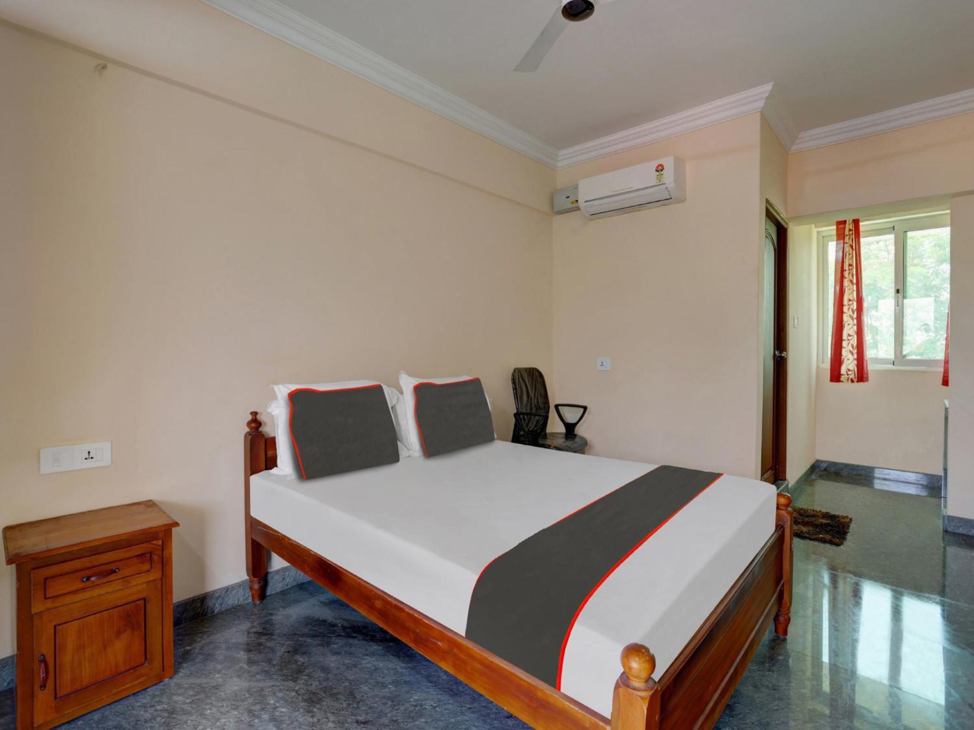 Family Castle Hotel Thiruvananthapuram Exterior foto